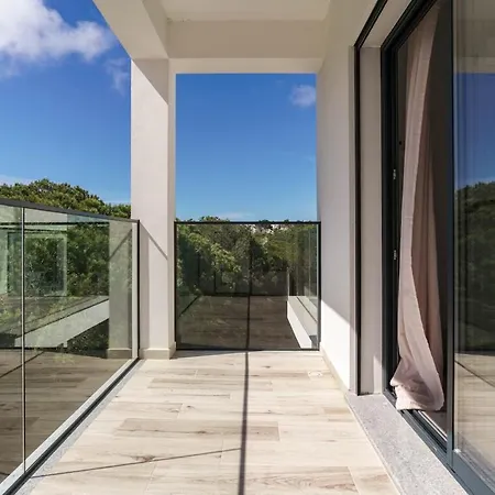 Apartment Seabreeze - Your Beachside Getaway *