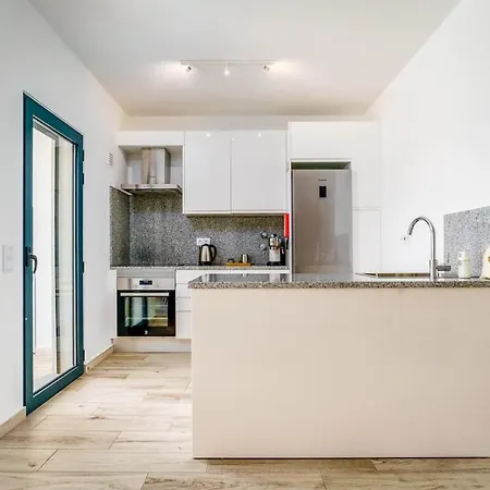 Apartment Seabreeze - Your Beachside Getaway Aljezur