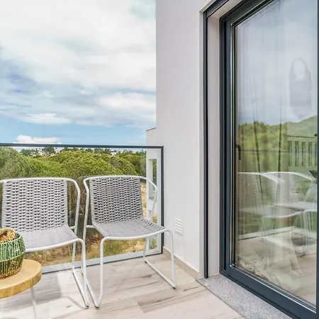 Seabreeze - Your Beachside Getaway By Lisbeyond Aljezur