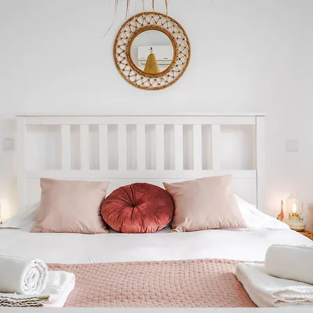 Seabreeze - Your Beachside Getaway By Lisbeyond Apartman *